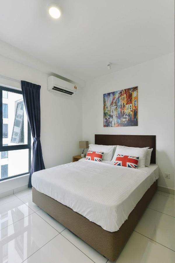 1 Tebrau Suites By Subhome Johor Bahru Exterior foto